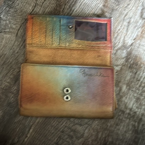 Anuskcha Colorful floral butterfly wallet - Picture 2 of 10